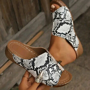 New Women Snake/Leopard Print Sandals Slippers With Thick Anti-Slip Soles